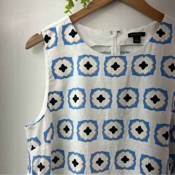 Ann Taylor Geo Linen Blend Sleeveless Boxy Fit Cropped Tank - Picture 3 of 8